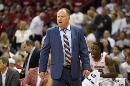 John Tonje nets 41 points as Wisconsin defeats No. 9 Arizona 103-88 in a game marked by numerous fouls