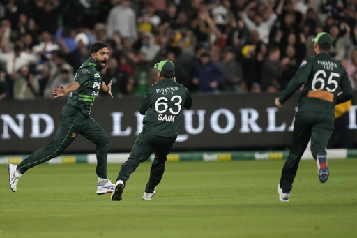 Pakistan chooses to bowl after winning the toss in the second ODI versus Australia.