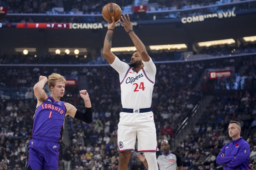 Harden and Powell each net 24 points, leading Clippers to a close 105-103 victory over Raptors.