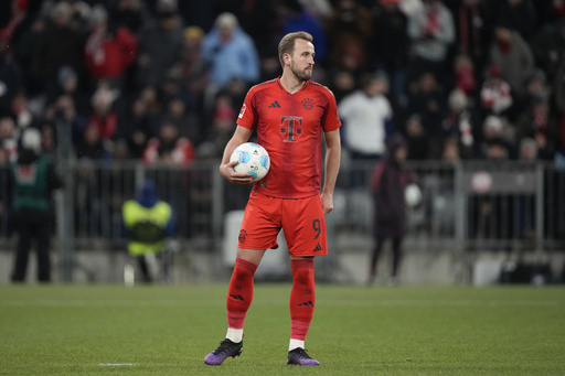 Kane’s hat trick versus Augsburg masks Bayern’s troubling scoring issues