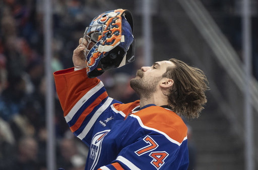 McDavid scores twice and adds an assist in Oilers’ 6-2 victory over Rangers