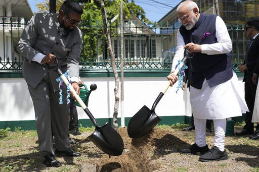 India’s PM convenes with Caribbean officials in Guyana focusing on security concerns