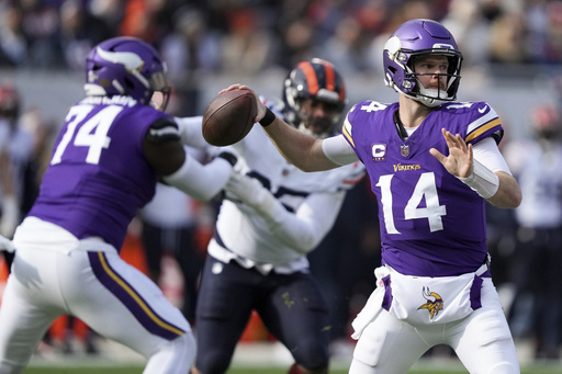 Sam Darnold guides overtime drive as Vikings defeat Bears 30-27 following missed late-game advantage