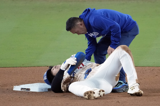 Dodgers ace Shohei Ohtani undergoes shoulder labrum repair surgery following World Series injury