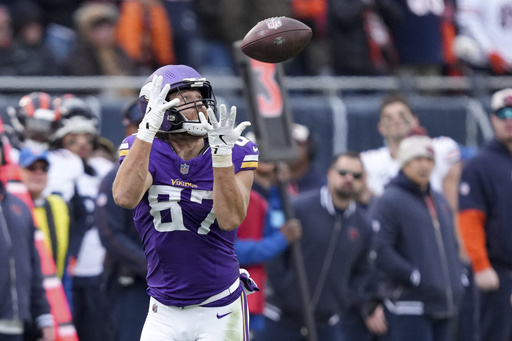 Vikings maintaining focus and stability thanks to Sam Darnold’s poise and assurance