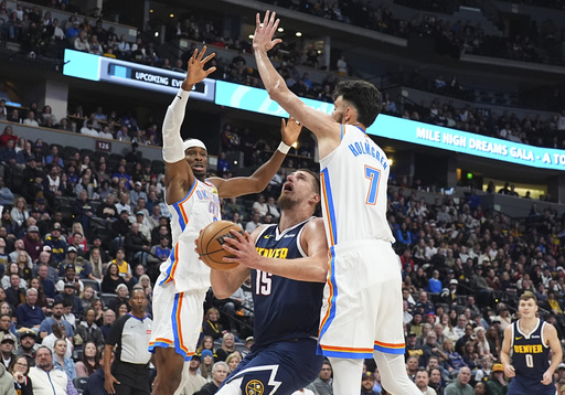 Watson secures 124-122 victory for Nuggets with last-second block, dealing Thunder their first defeat.