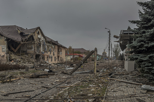 With Russian troops advancing on Kurakhove, numerous locals continue to inhabit the frontline city.