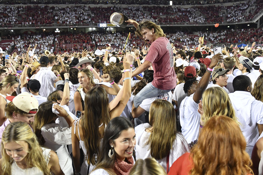 Historic Texas and Arkansas rivalry reignites with border showdown in SEC