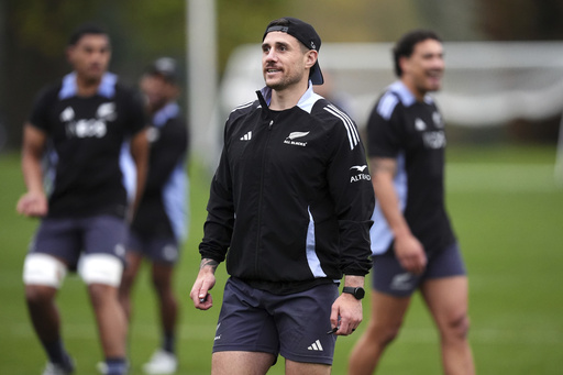 Cane and Perenara set to leave the All Blacks squad facing Italy.