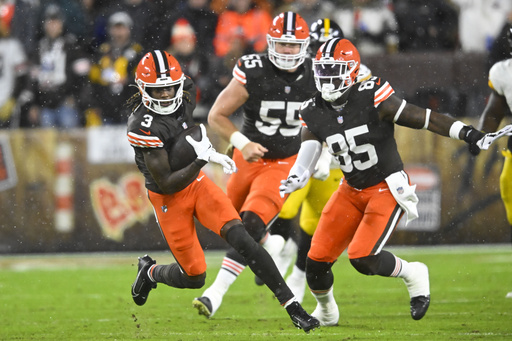 Former teammates Jerry Jeudy and Courtland Sutton are experiencing strong performances as the Browns face the Broncos on Monday night.