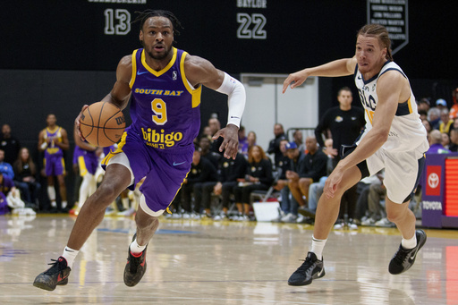 Bronny James posts 6 points in inaugural G-League matchup while LeBron and Lakers players observe from the sidelines.