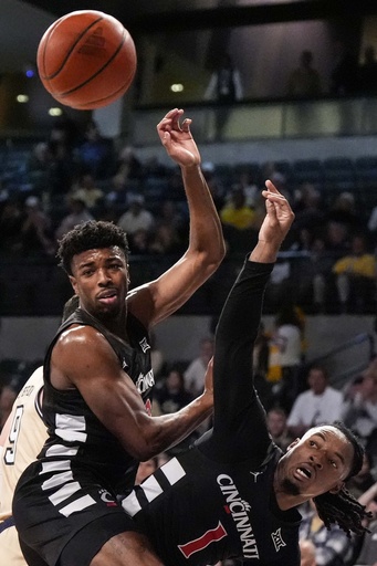 Mitchell guides No. 18 Cincinnati to a commanding 81-58 victory over Georgia Tech