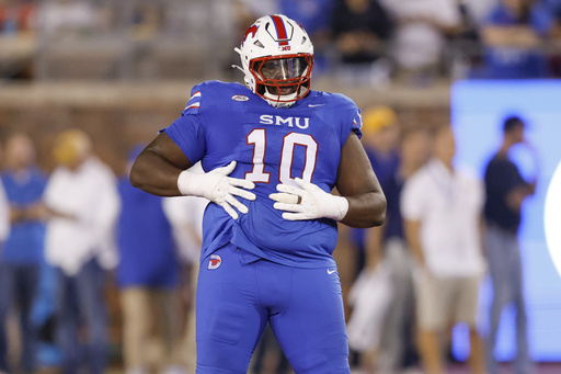 Brashard Smith leads No. 20 SMU to a decisive 48-25 victory over unbeaten No. 18 Pitt