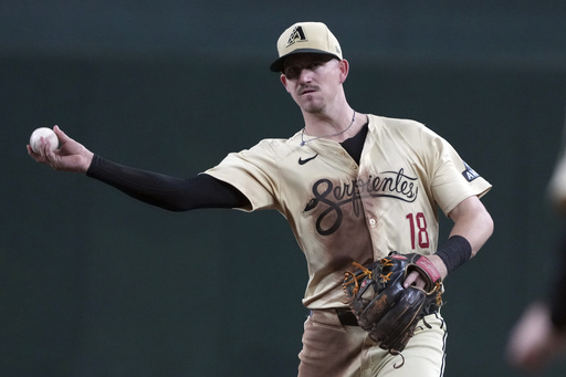 Infielder Kevin Newman signs $2.75 million, one-year contract with the Los Angeles Angels