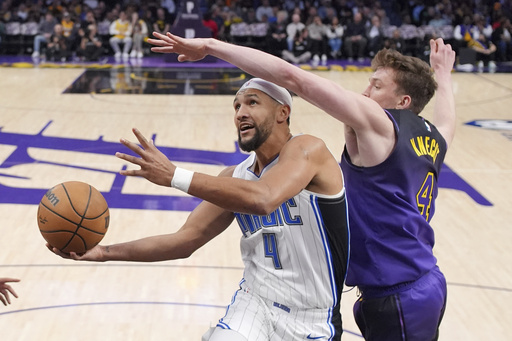 Franz Wagner sinks a key three-pointer as the Magic capitalize on Davis’ errors to secure a 119-118 victory against the Lakers.