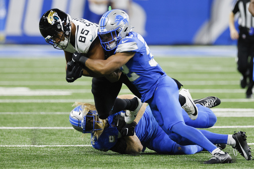 Lions’ starting linebacker Alex Anzalone sidelined 6 to 8 weeks due to fractured forearm