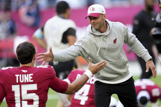 Cardinals and Jets experiencing momentum as they get ready for matchup in Arizona