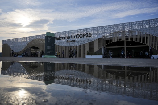 Protesters anticipate a major turnout at UN climate negotiations, amid sluggish advancements.