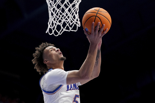 Kansas rallies from slow beginning to defeat UNC Wilmington 84-66, marking Bill Self’s 800th career victory.