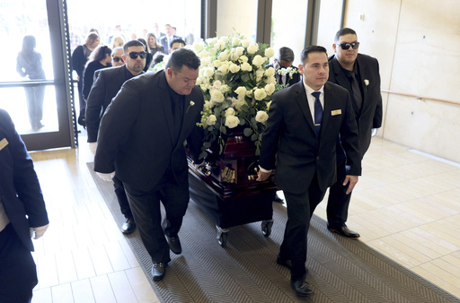 Dodgers icon Fernando Valenzuela honored for possessing ‘the heart of a lion’ during his memorial service