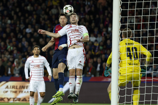 Lewandowski nets his 100th goal in the Champions League, becoming the third player in history to achieve this feat.