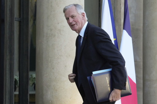 French officials alert of major upheaval ahead of impending no-confidence vote