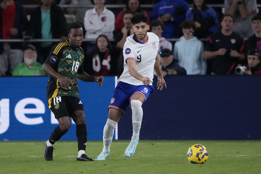 Pulisic nets a pair as USA triumphs over Jamaica 4-2, advancing 5-2 on aggregate in CONCACAF Nations League quarterfinals