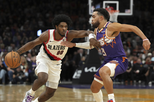 Booker nets 28 points, Durant adds 21 in Suns’ victory over Trail Blazers 103-97