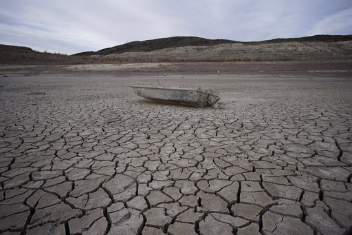 Federal officials detail ‘essential actions’ for reaching a Colorado River pact by 2026, but no suggestions made so far.