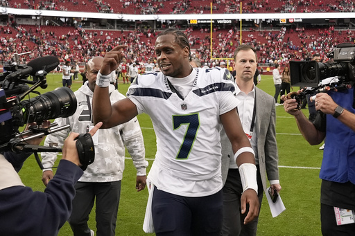 Seahawks rejuvenated by Geno Smith’s potential game-saving touchdown run