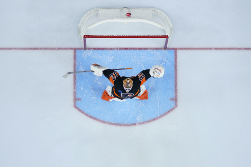 Travis Konecny nets two goals to propel the Flyers past the Sabres 5-2