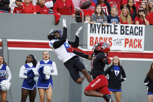 Duke defeats NC State 29-19 in ACC rivalry game thanks to contributions from Murphy, Pelino, and their defense