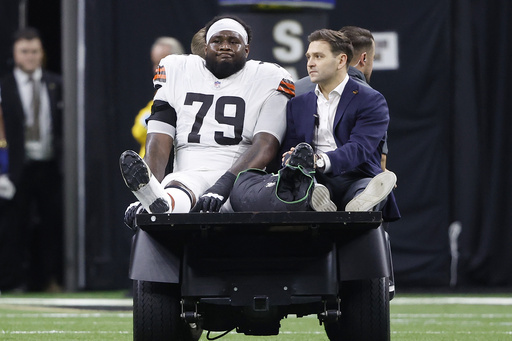 Ifedi takes the field as left tackle for the Browns in key night game versus AFC North-leading Steelers