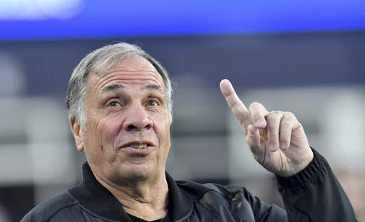 Bruce Arena appointed as coach and sporting director for the Earthquakes