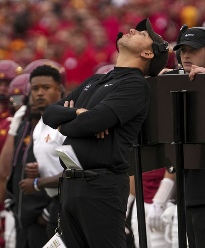 Behren Morton guides final touchdown march as Texas Tech stuns No. 11 Cyclones with 23-22 victory, handing them their first defeat.