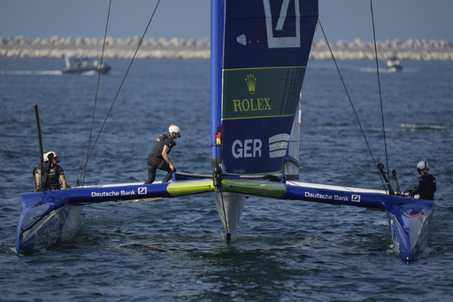 Slingsby leads the Flying Roo ahead of New Zealand’s Burling in SailGP’s first event