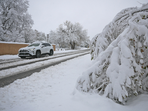 Tens of thousands without electricity as winter storm sweeps through New Mexico