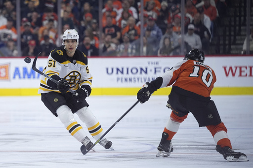 Joonas Korpisalo records 20 saves in Bruins’ 3-0 victory over Flyers.