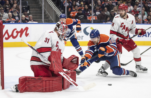 Frederik Andersen, the Carolina Hurricanes’ goalie, will be out for 8-12 weeks following knee surgery.