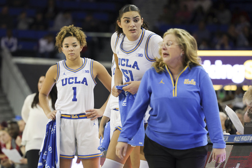 Auriemma matches VanDerveer for highest number of appearances at a single school in women’s AP Top 25; UCLA stays in the top spot.