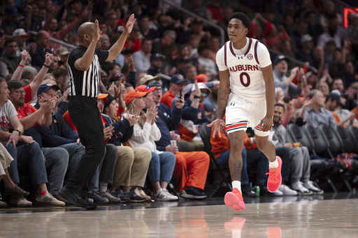 Johni Broome’s double-double paves the way for No. 2 Auburn’s 91-53 victory against Ohio State