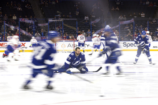 Jake Evans nets goal in fifth straight game as Canadiens overpower Lightning 5-2