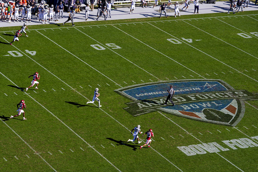 Navy quarterback Blake Horvath sets school record with 95-yard touchdown run in Armed Forces Bowl victory