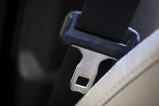 US mandates that passenger cars must emit alarms if backseat passengers fail to buckle their seat belts.