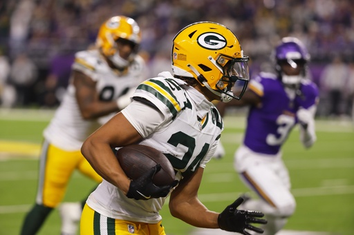 Vikings take advantage of Packers’ weakened pass defense in absence of injured cornerback Jaire Alexander