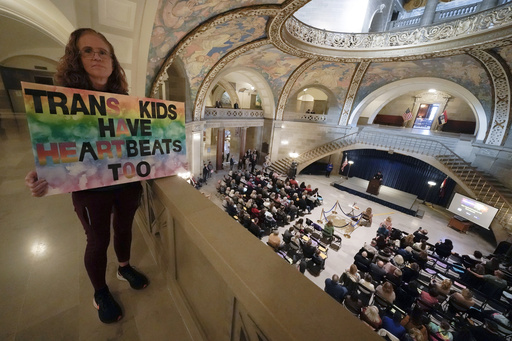 Supreme Court to hear transgender rights dispute regarding prohibition of medical care for minors