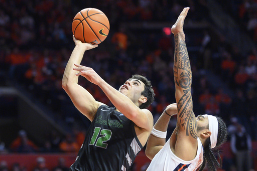 No. 24 Illinois dominates Chicago State 117-64 with Kylan Boswell’s triple-double performance