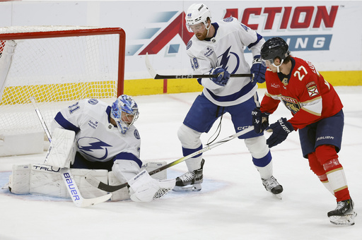 Kucherov nets goal before ejection as Lightning secure physical 4-0 victory against Panthers