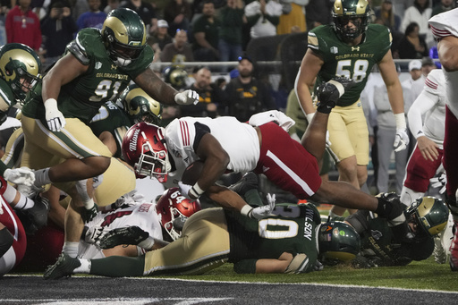 Davis and Brunson each score 2 touchdowns as Miami (Ohio) defeats Colorado State 43-17 in the Arizona Bowl.