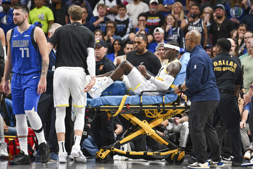 Jazz forward Taylor Hendricks remains engaged during recovery from season-ending injury.